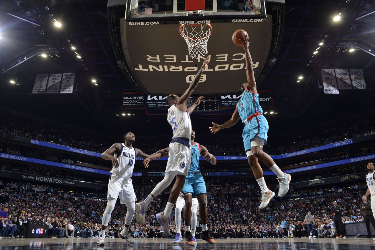 Dallas Mavericks v Phoenix Suns