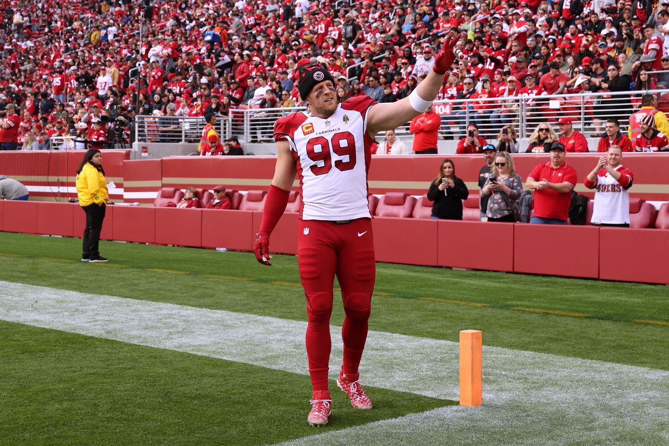 Arizona Cardinals v San Francisco 49ers