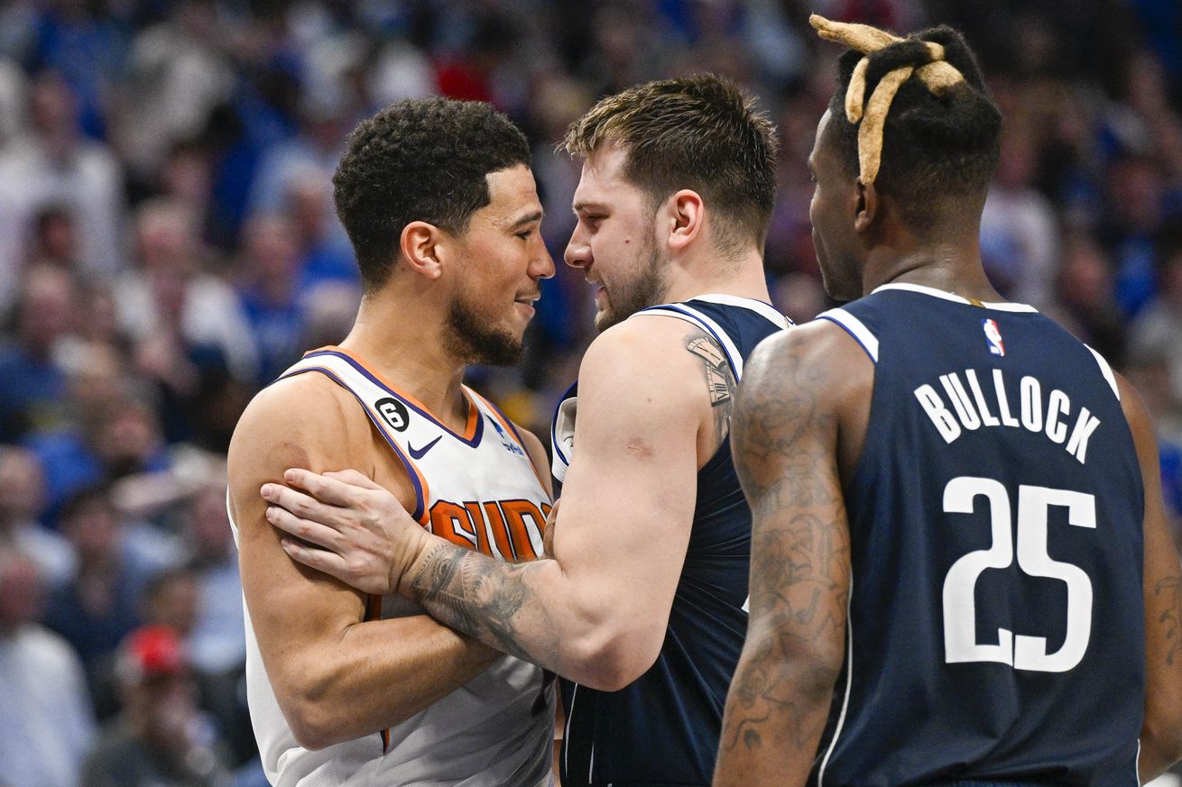 NBA: Phoenix Suns at Dallas Mavericks