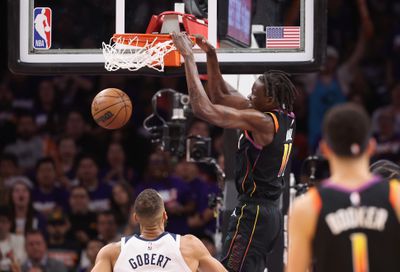 Minnesota Timberwolves v Phoenix Suns - Game Three