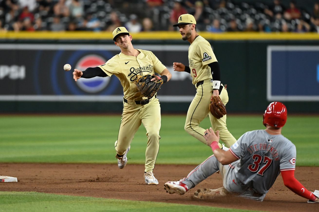 Cincinnati Reds v Arizona Diamondbacks