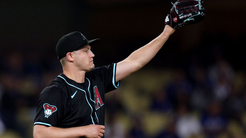 Diamondbacks' Paul Sewald bringing Strikeouts 4 Kids charity initiative to Arizona