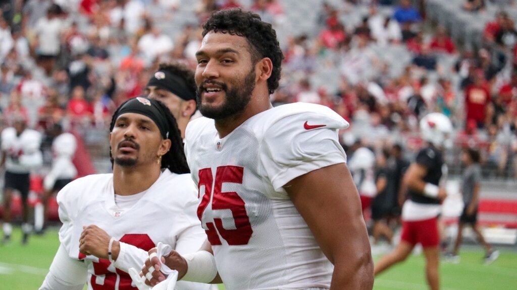 Cardinals' culture, upfront approach huge in Zaven Collins' decision to ink extension