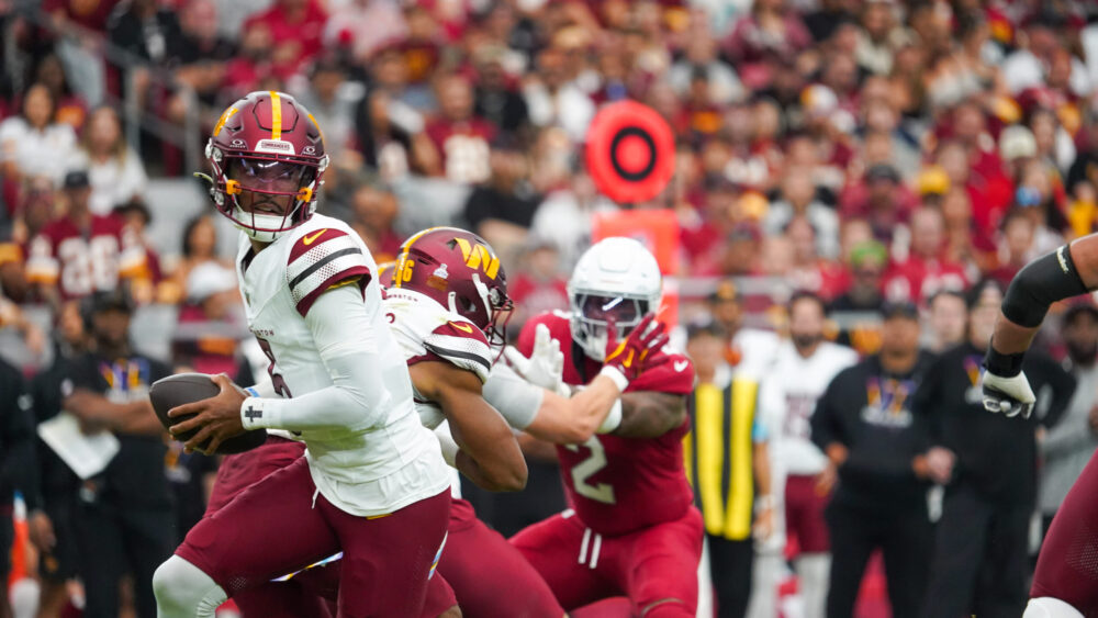 Cardinals get run over by Commanders, fall to 1-3