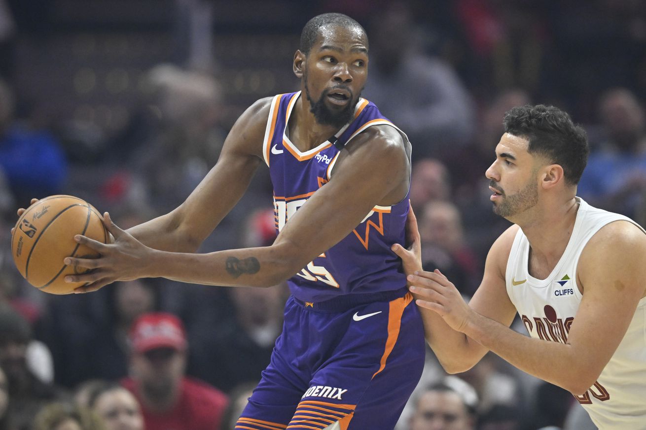 NBA: Phoenix Suns at Cleveland Cavaliers
