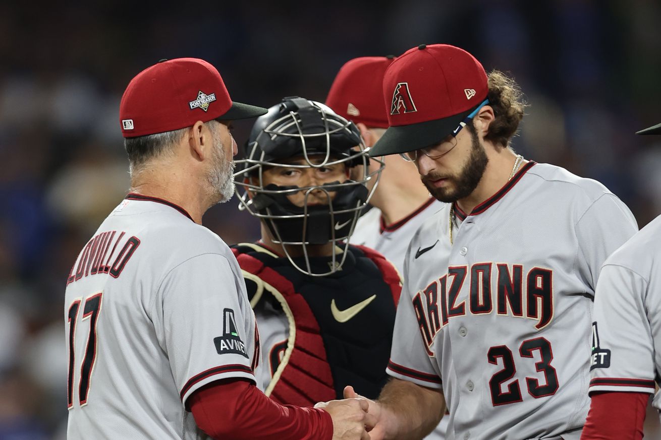 Division Series - Arizona Diamondbacks v. Los Angeles Dodgers - Game Two