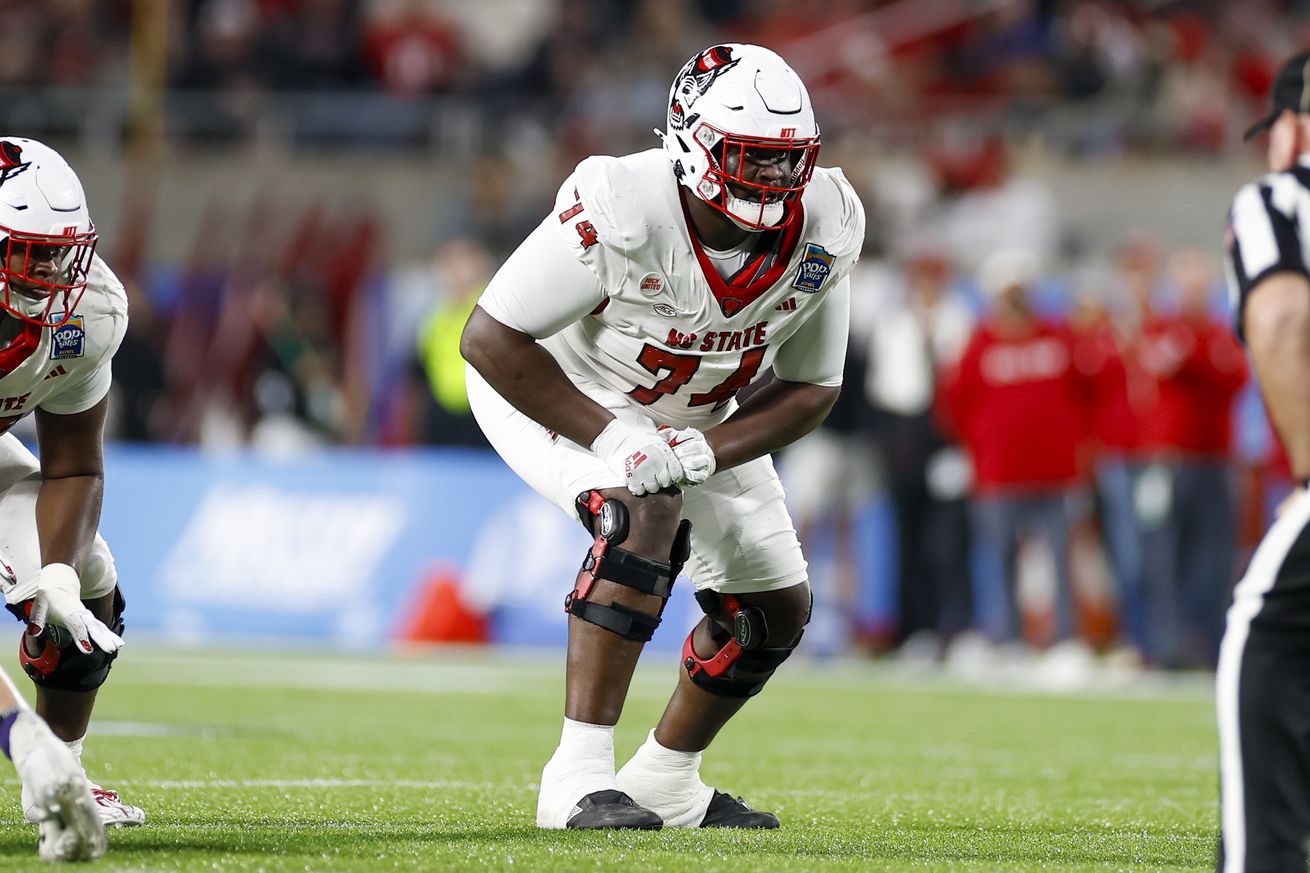 COLLEGE FOOTBALL: DEC 28 Pop-Tarts Bowl - NC State vs Kansas State
