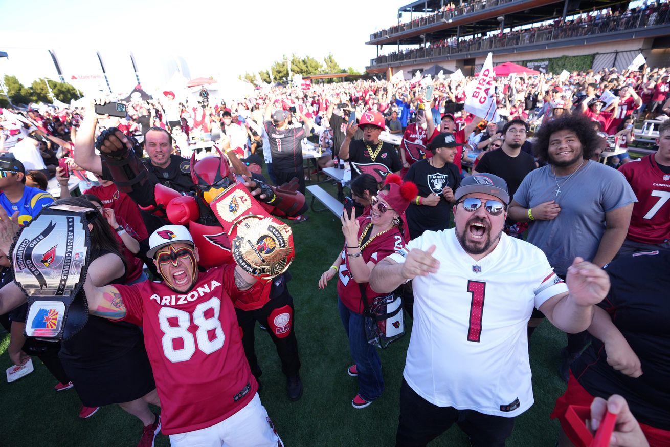 Syndication: Arizona Republic