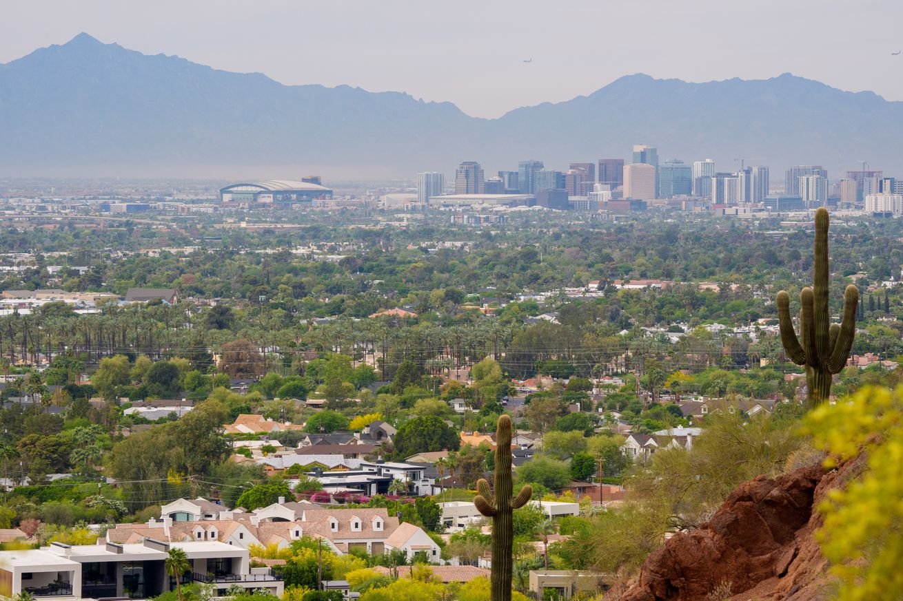 MLB: Milwaukee Brewers at Arizona Diamondbacks