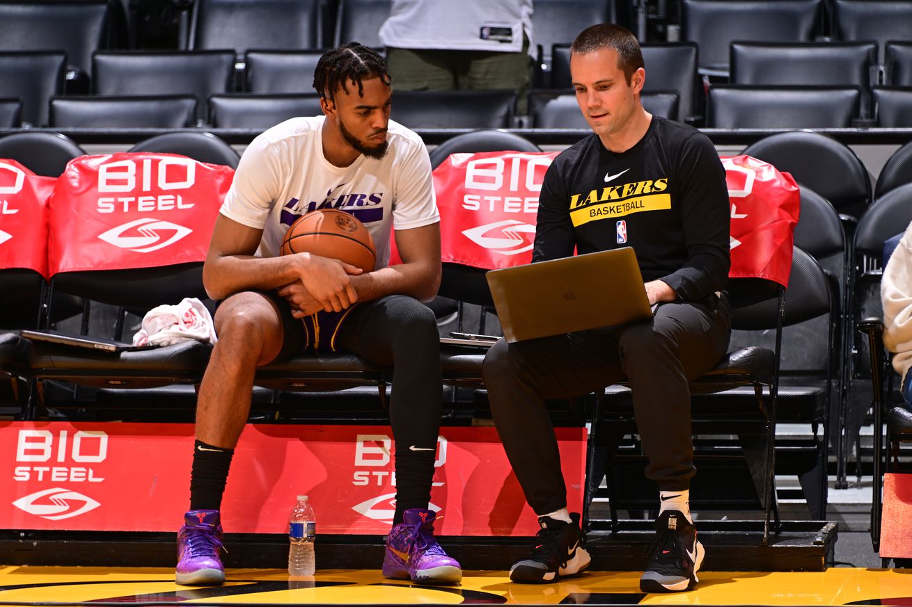 Toronto Raptors v Los Angeles Lakers