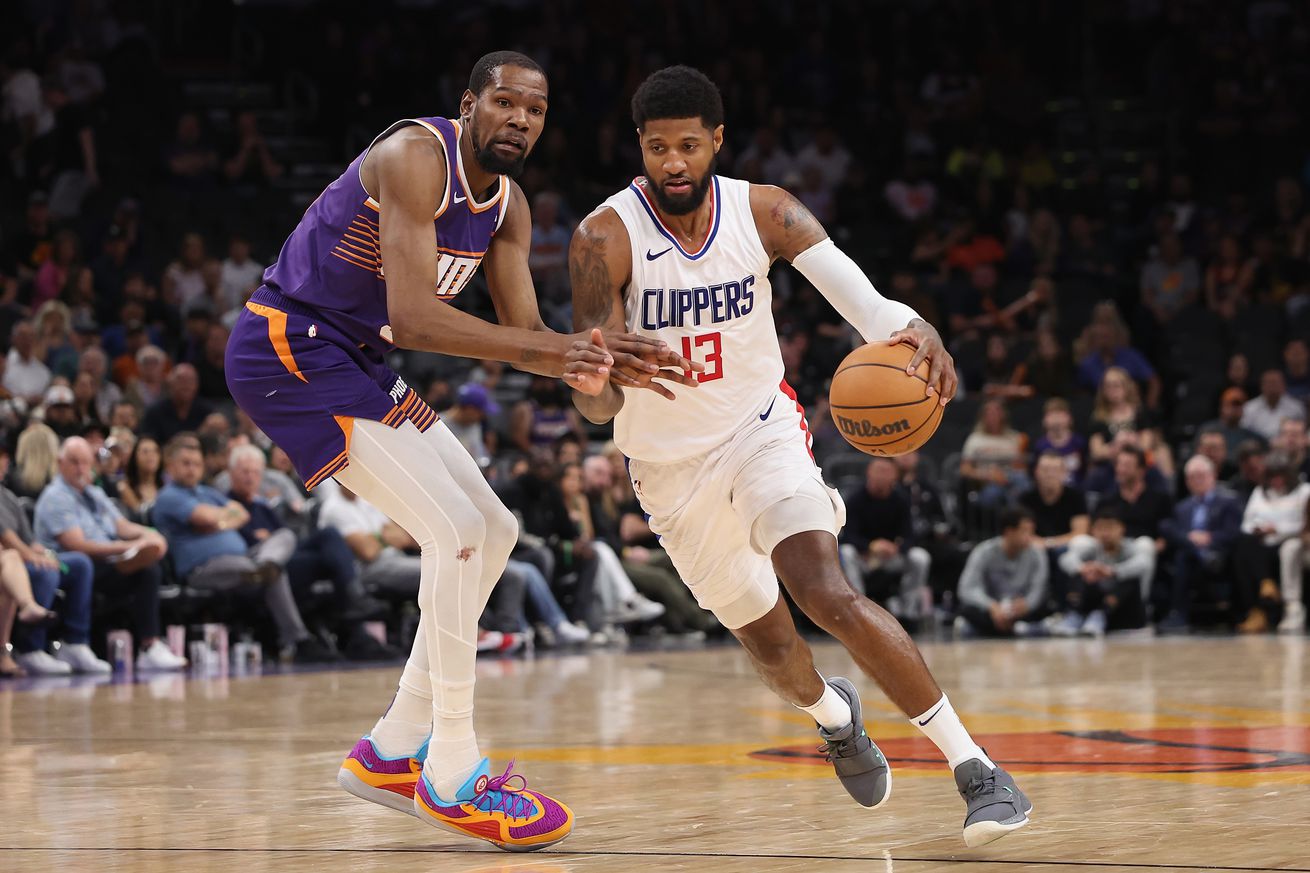 Los Angeles Clippers v Phoenix Suns