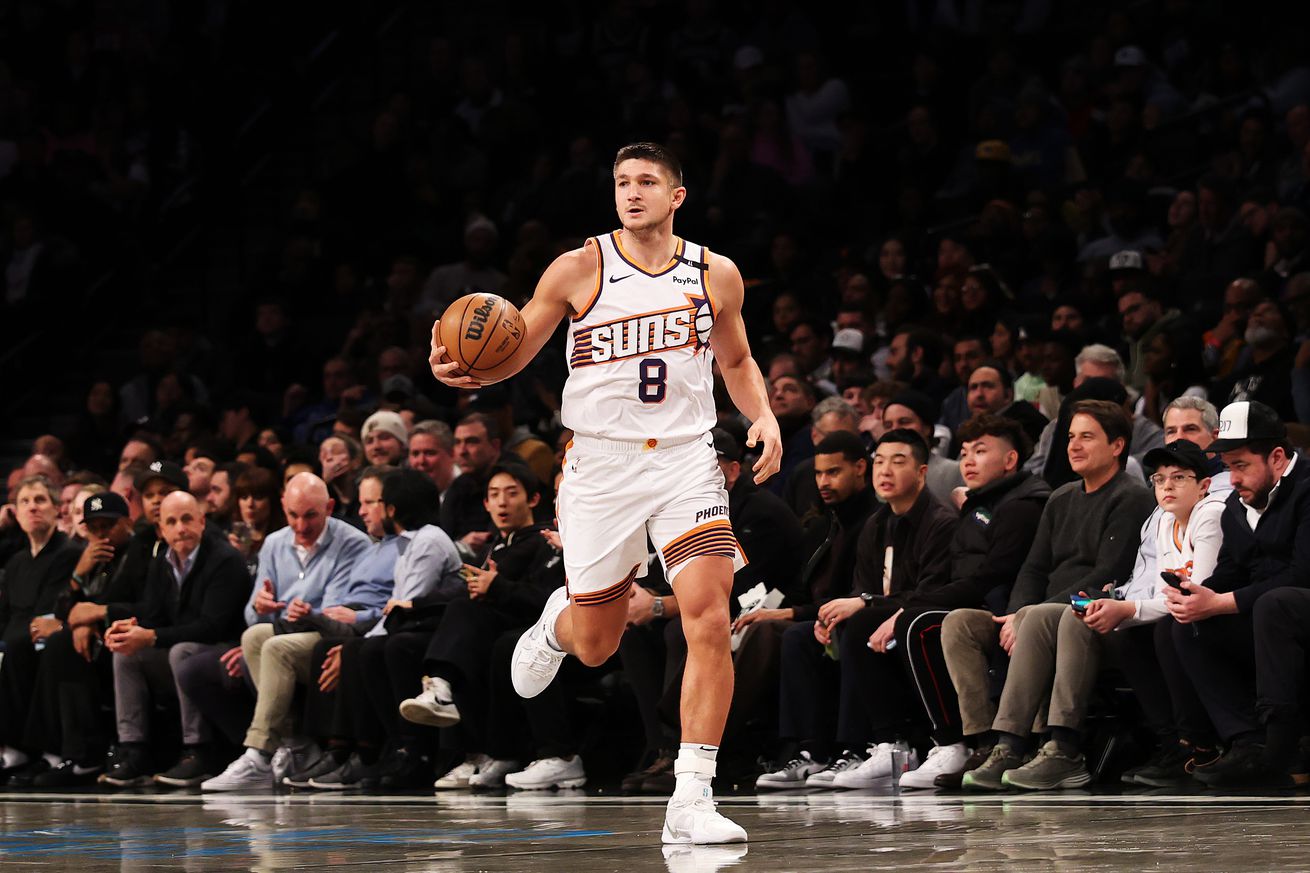 Phoenix Suns v Brooklyn Nets
