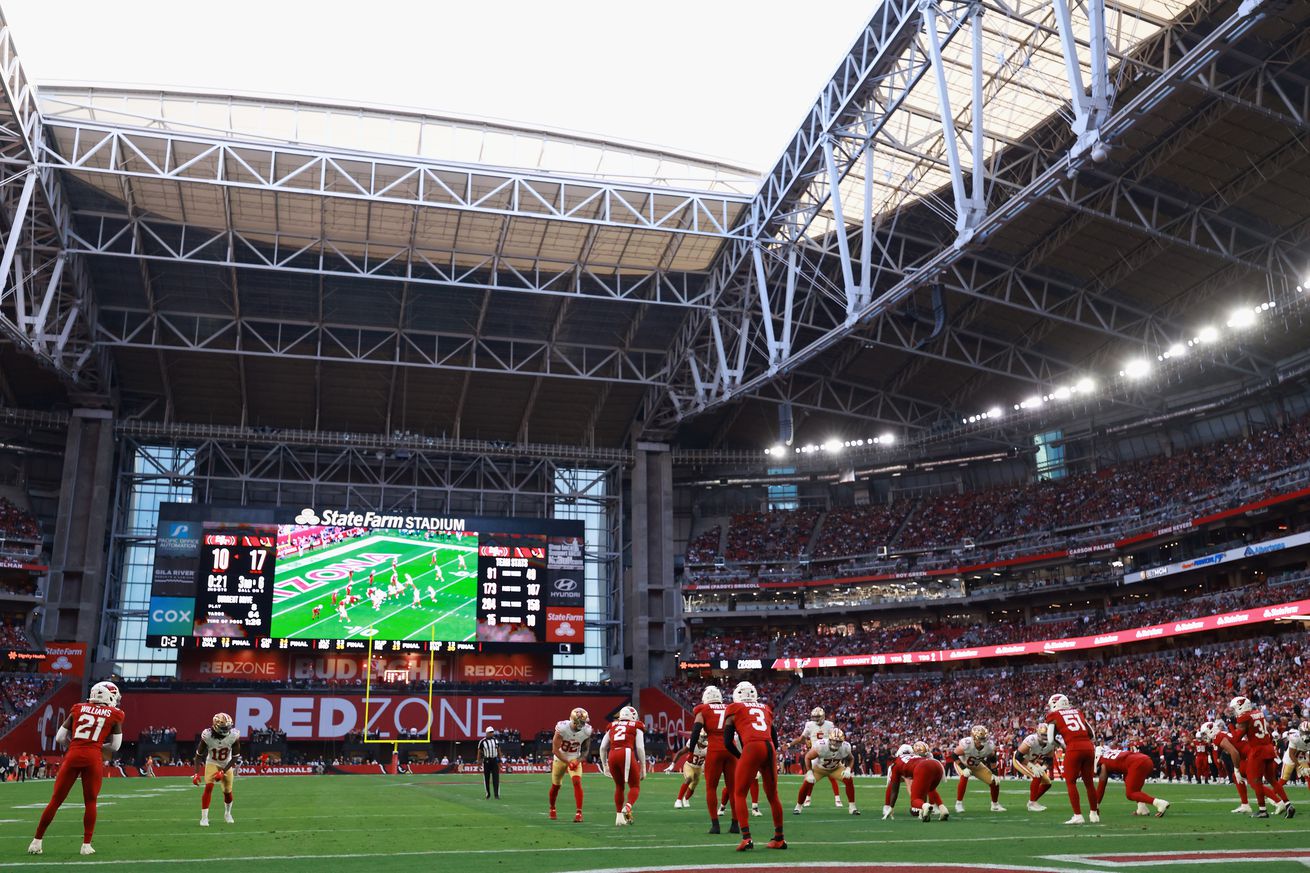 San Francisco 49ers v Arizona Cardinals