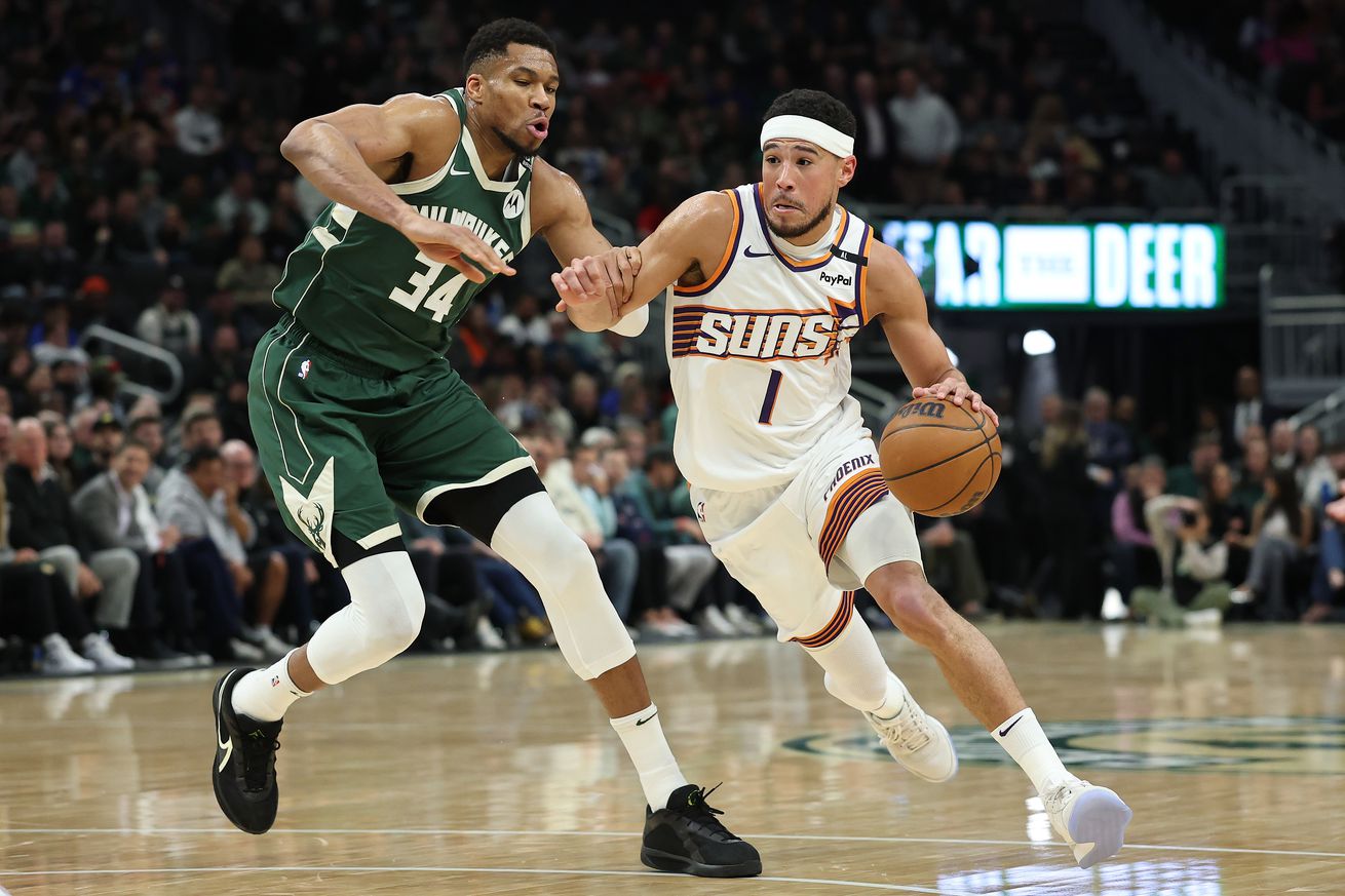 Phoenix Suns v Milwaukee Bucks