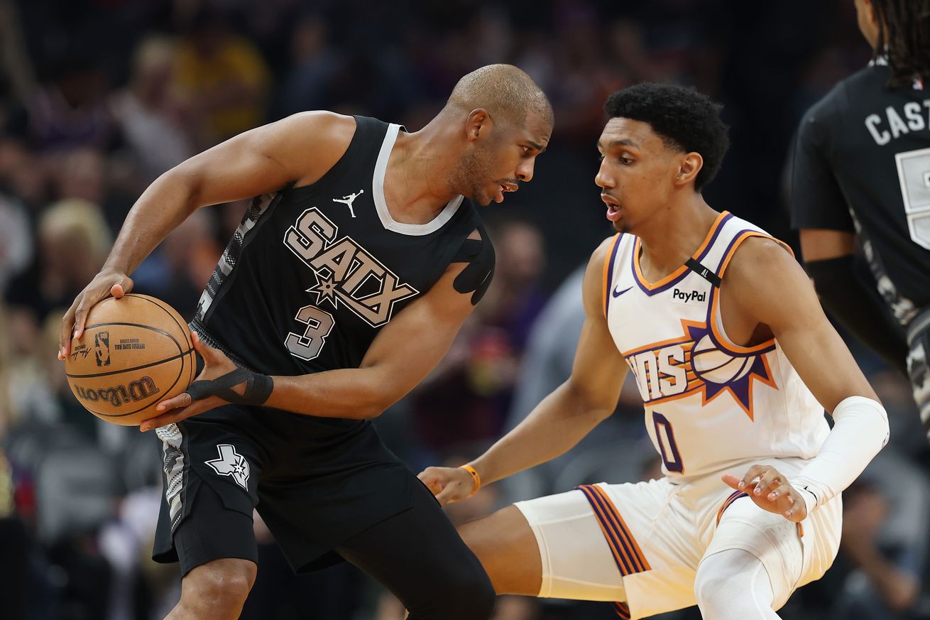 San Antonio Spurs v Phoenix Suns