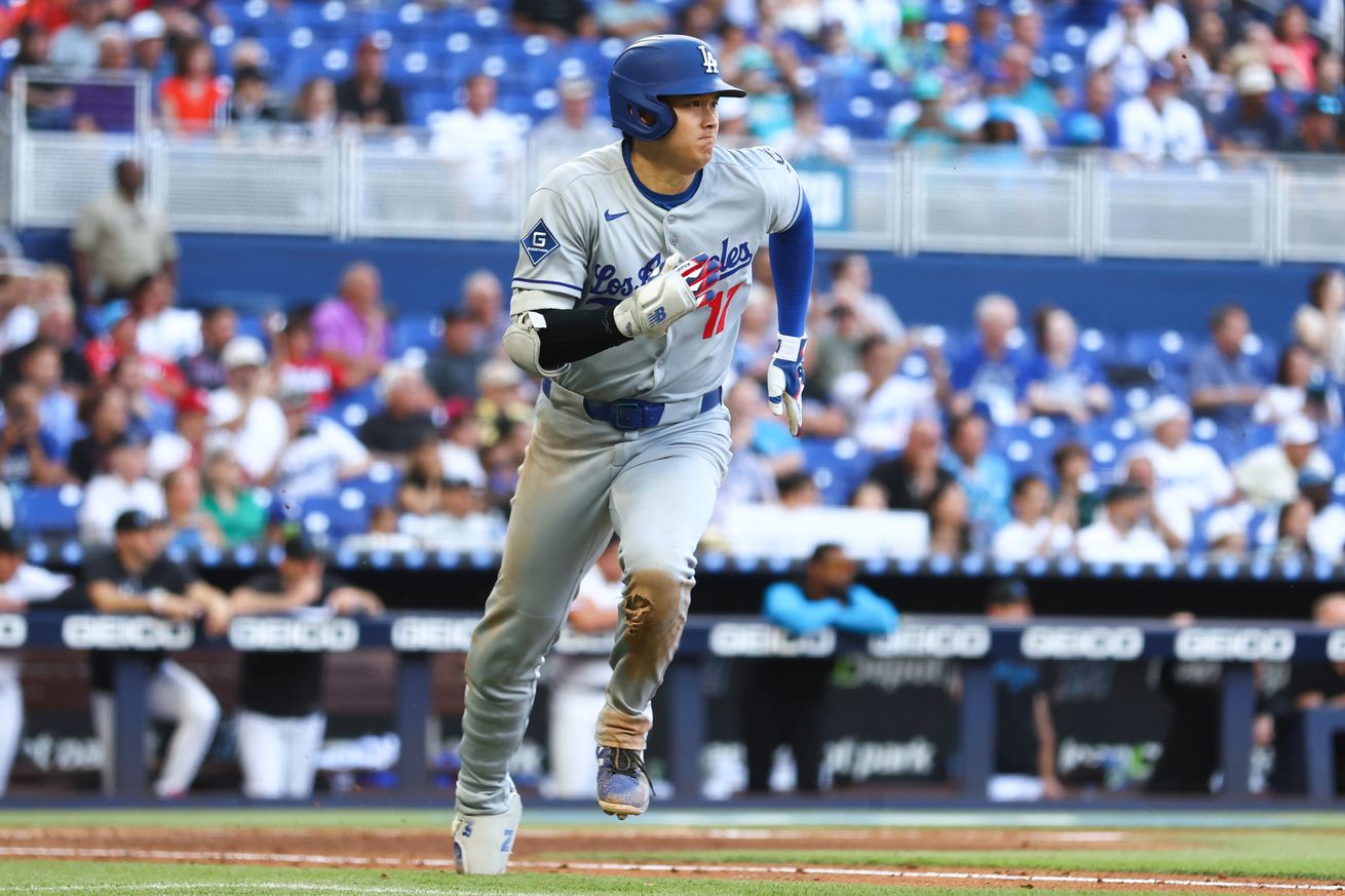 Los Angeles Dodgers v Miami Marlins