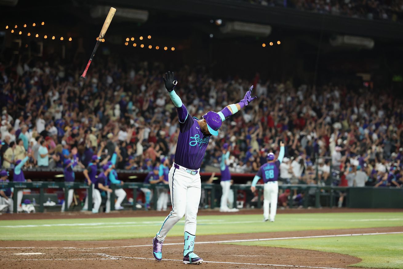Los Angeles Dodgers v Arizona Diamondbacks