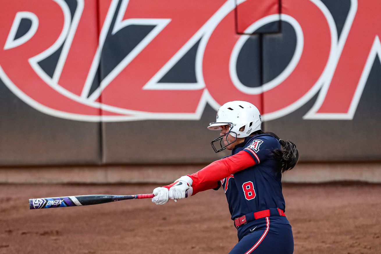 arizona-wildcats-softball-ncaa-tournament-regional-seeding-santa-clara-grand-canyon-ole-miss-2025
