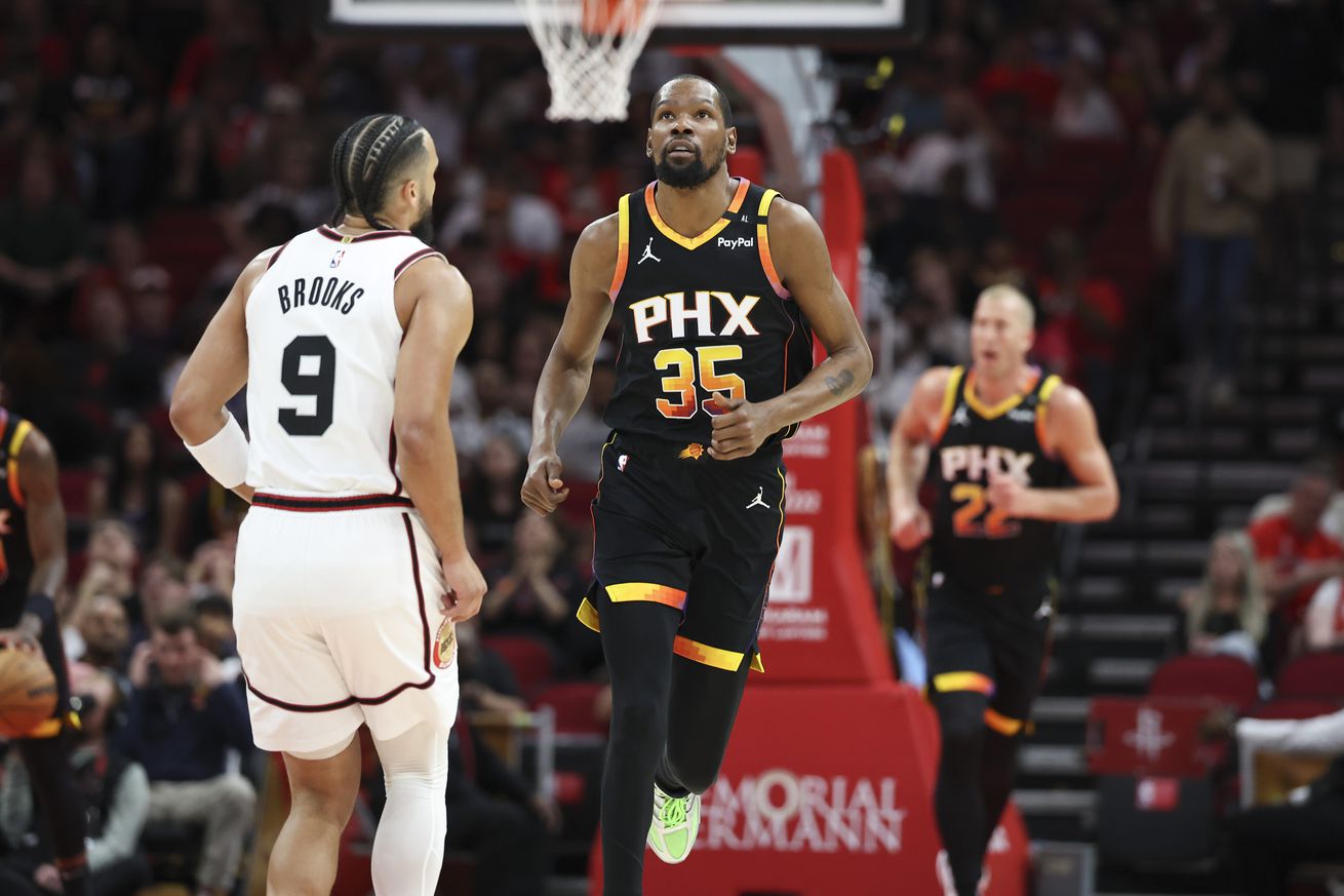 NBA: Phoenix Suns at Houston Rockets