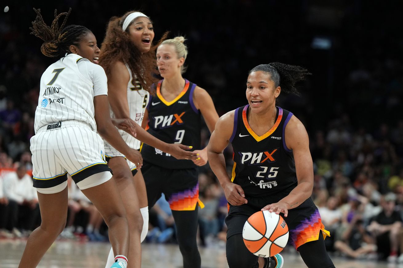 WNBA: Chicago Sky at Phoenix Mercury