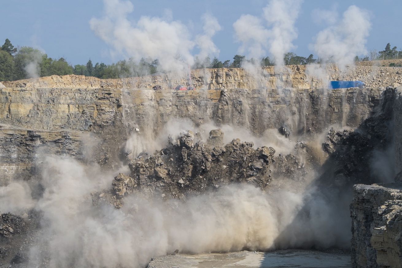 Blasting in quarry
