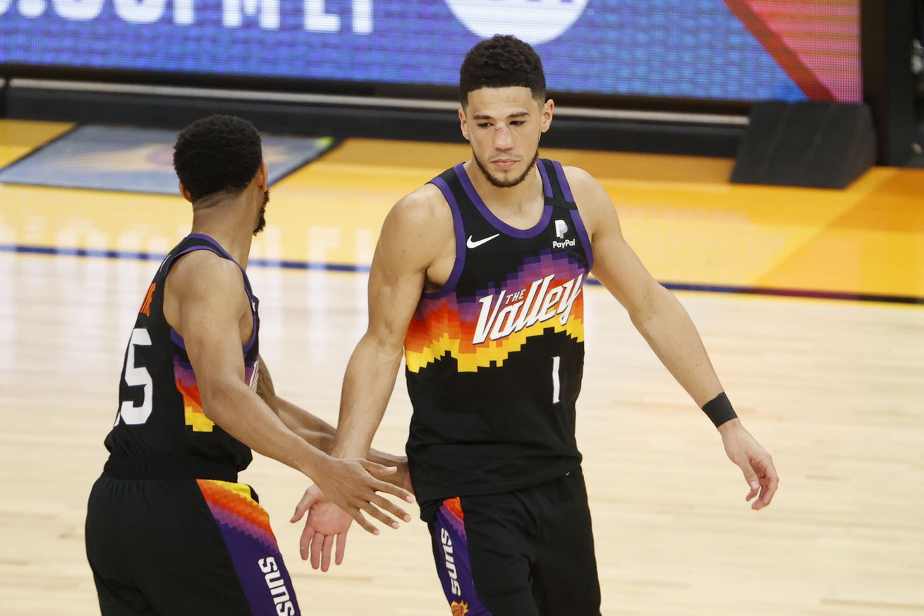 Los Angeles Clippers v Phoenix Suns - Game Two