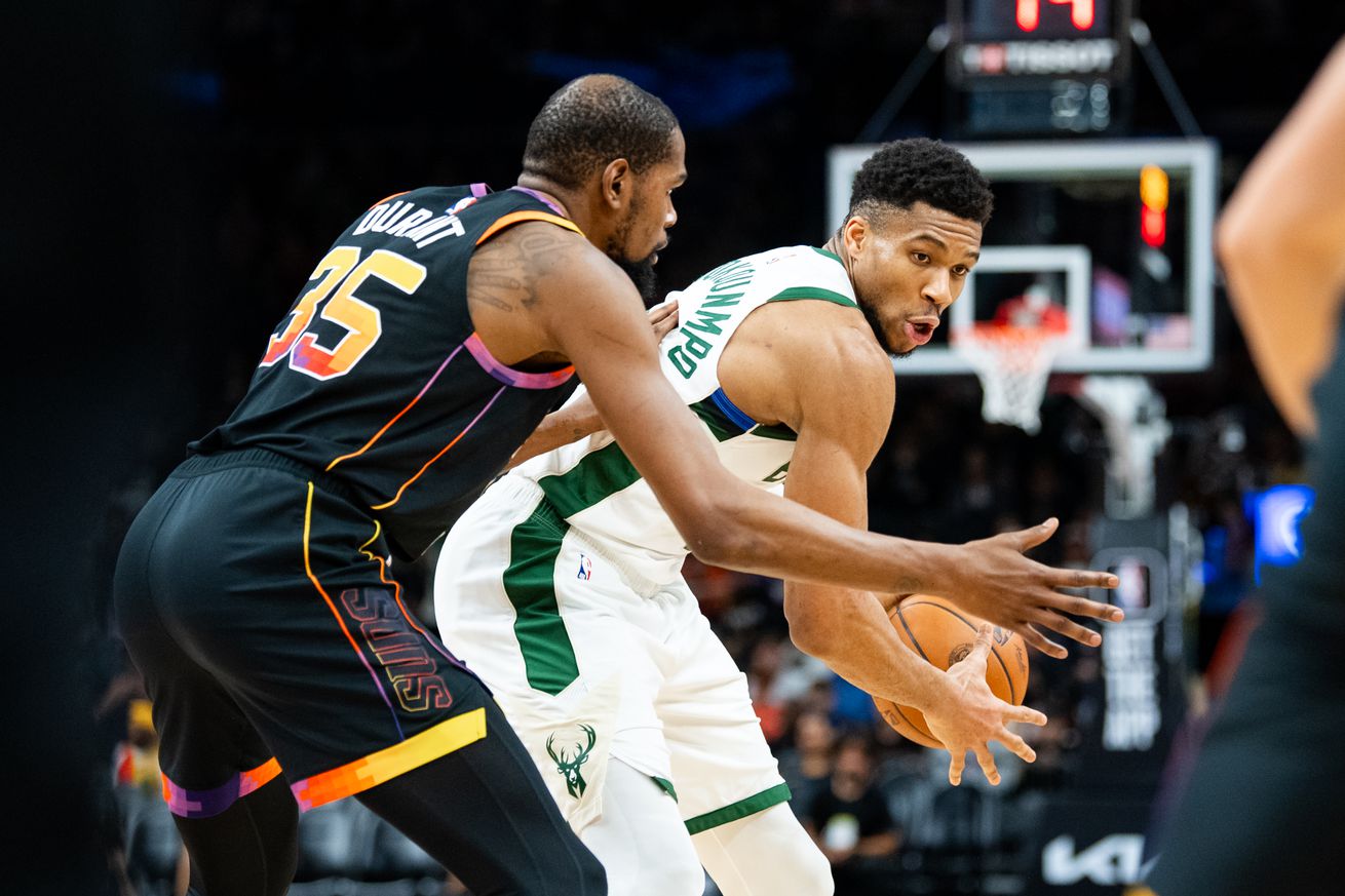 Milwaukee Bucks v Phoenix Suns