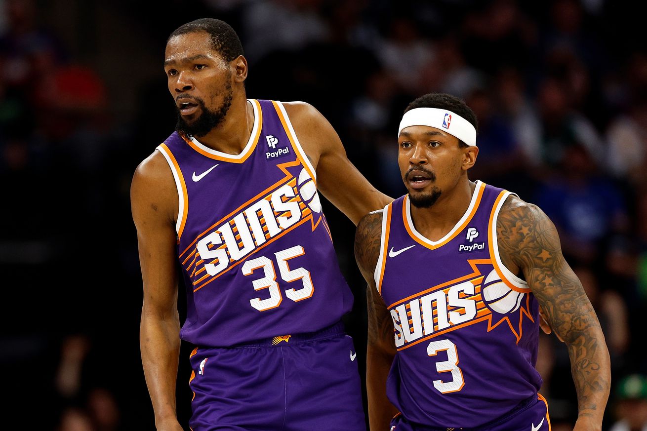 Phoenix Suns v Minnesota Timberwolves