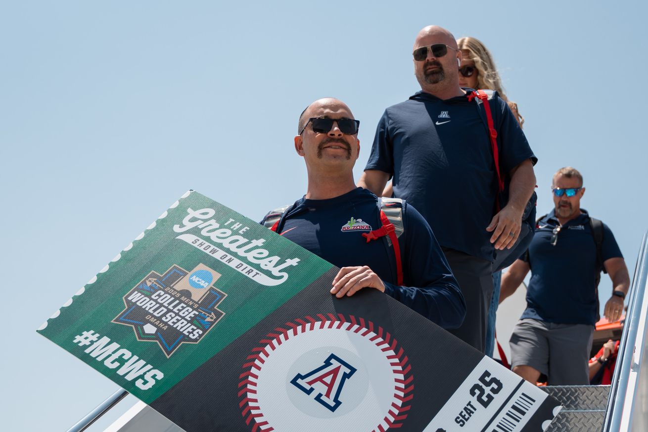 arizona-wildcats-baseball-college-world-series-notebook-jello-shots-transfer-team-usa-2025