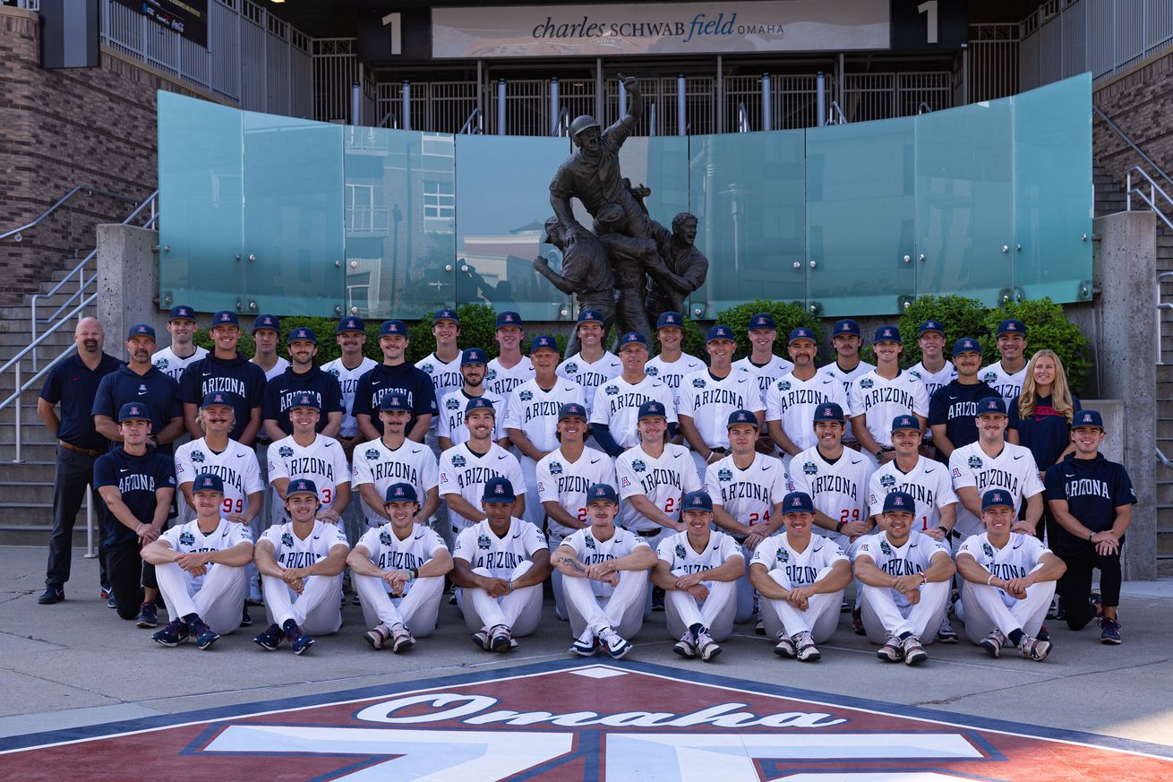 arizona-wildcats-baseball-college-world-series-preview-coastal-carolina-chip-hale-pluta-mason-omaha