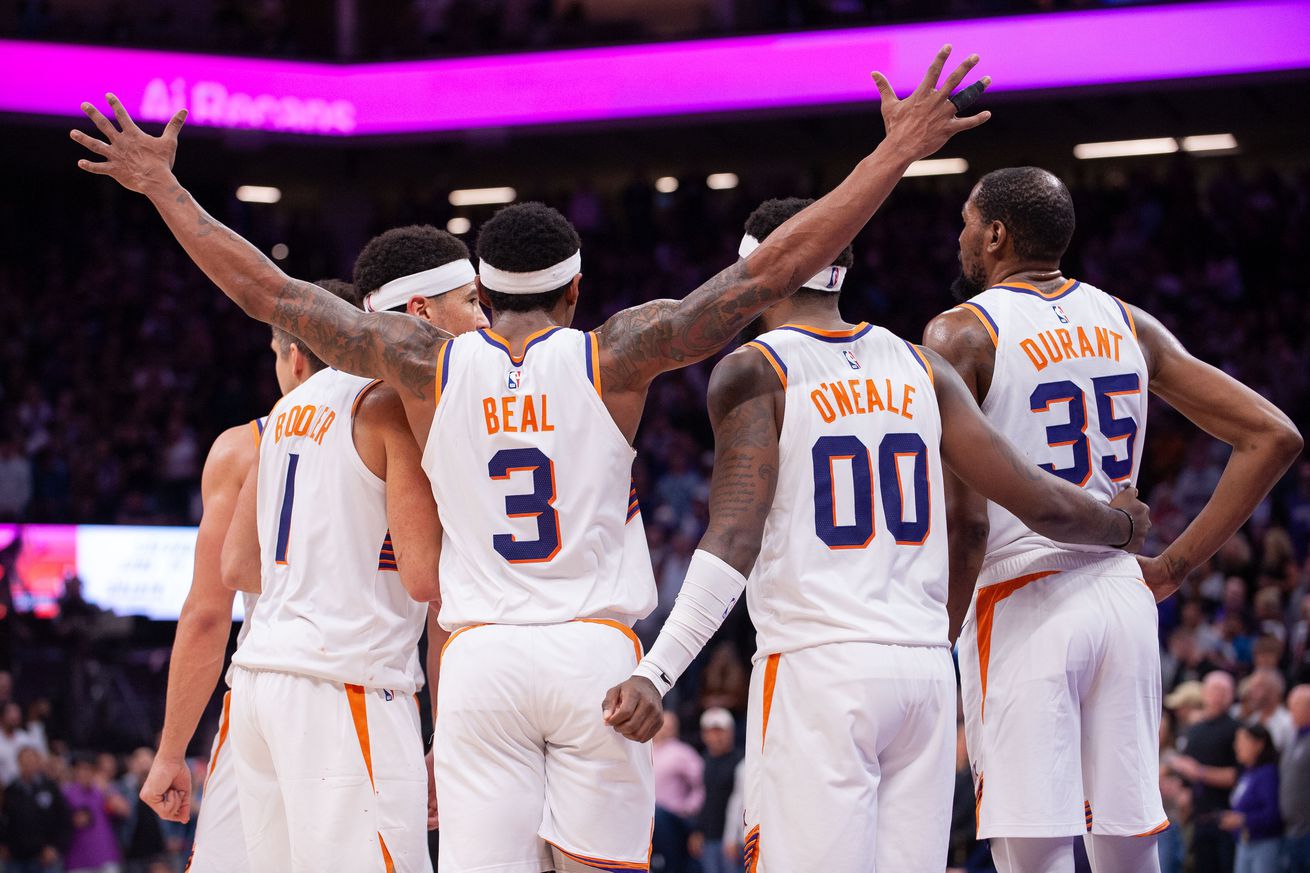 NBA: Phoenix Suns at Sacramento Kings