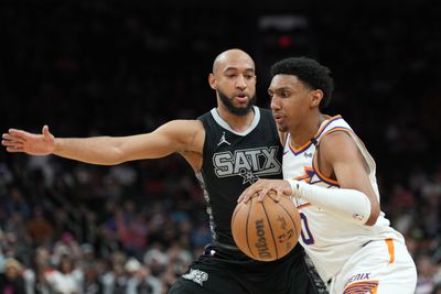 NBA: San Antonio Spurs at Phoenix Suns