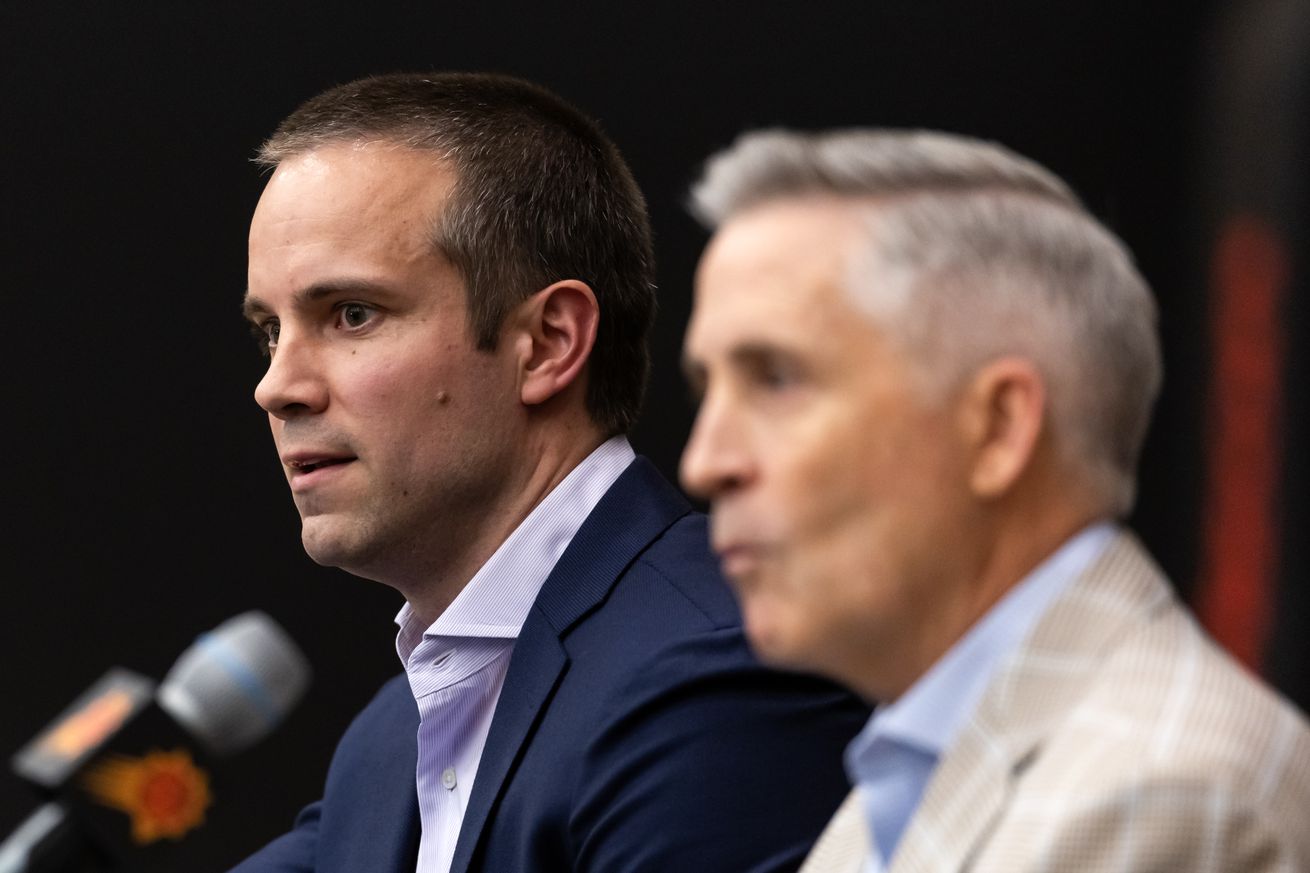 NBA: Phoenix Suns-Press Conference