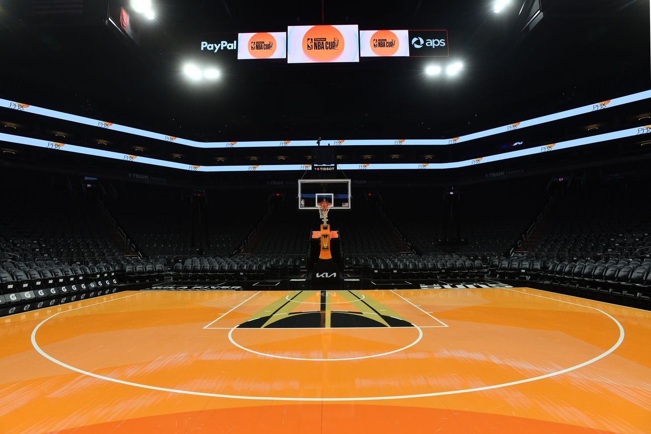 San Antonio Spurs v Phoenix Suns - Emirates NBA Cup