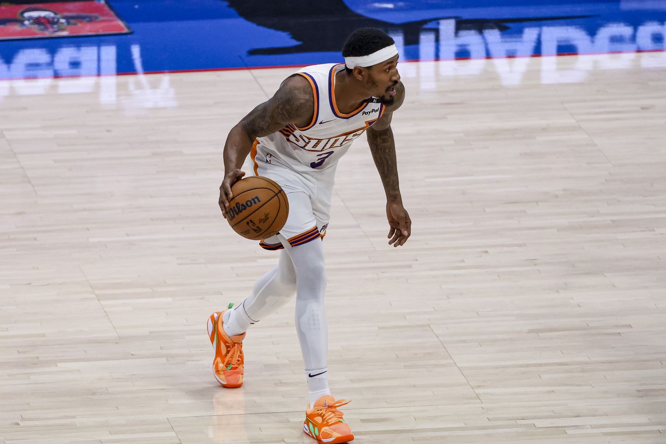 Phoenix Suns v New Orleans Pelicans