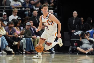 Phoenix Suns v Sacramento Kings