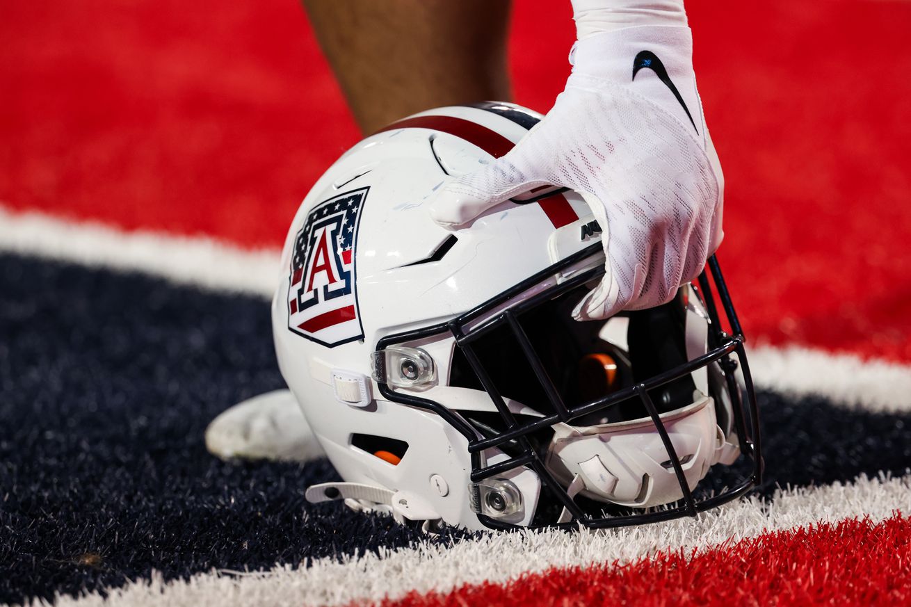 arizona-wildcats-football-recruiting-commitments-keytrin-harris-manoah-faupusa-2026-joe-salavea