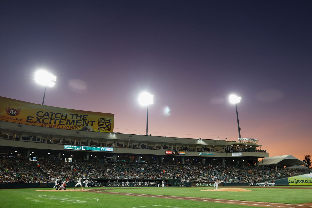 Houston Astros v Athletics