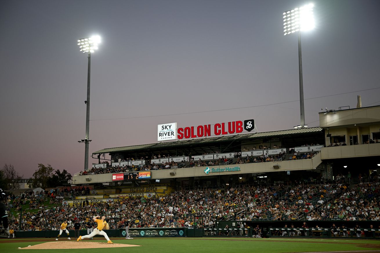 Arizona Diamondbacks v Athletics